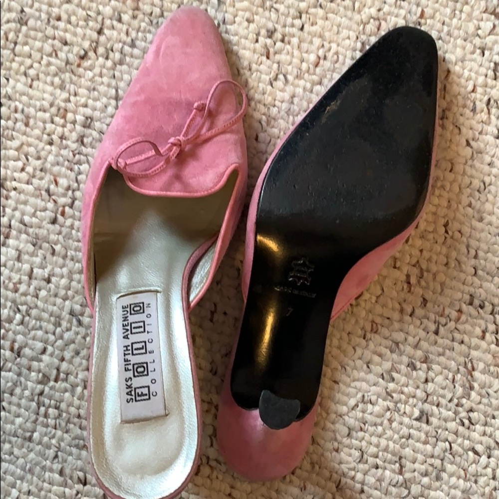 Pink mules